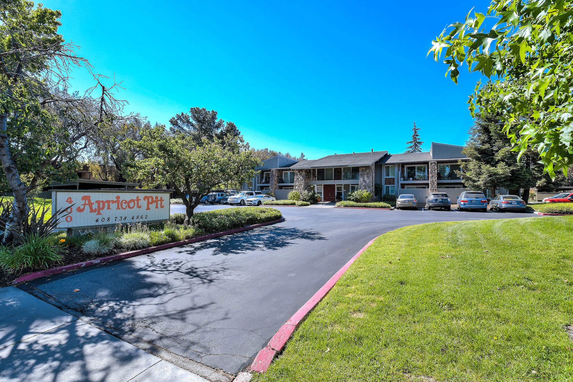 Apricot Pit Apartments in Sunnyvale | Units Available Now!